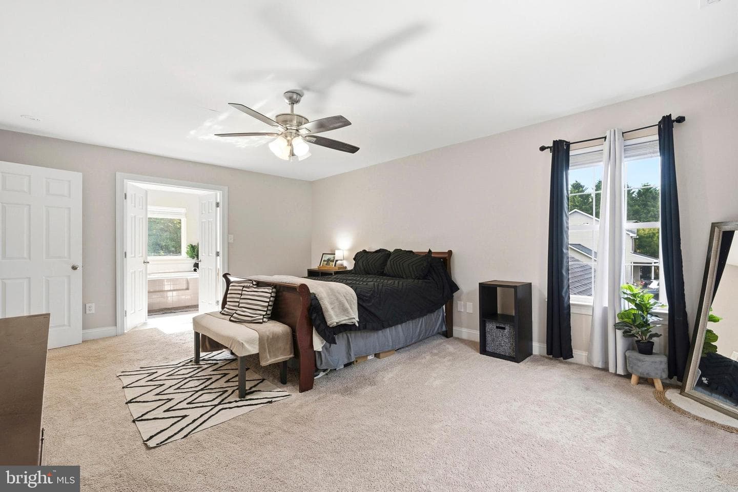 5335 Majesty Lane photo 21