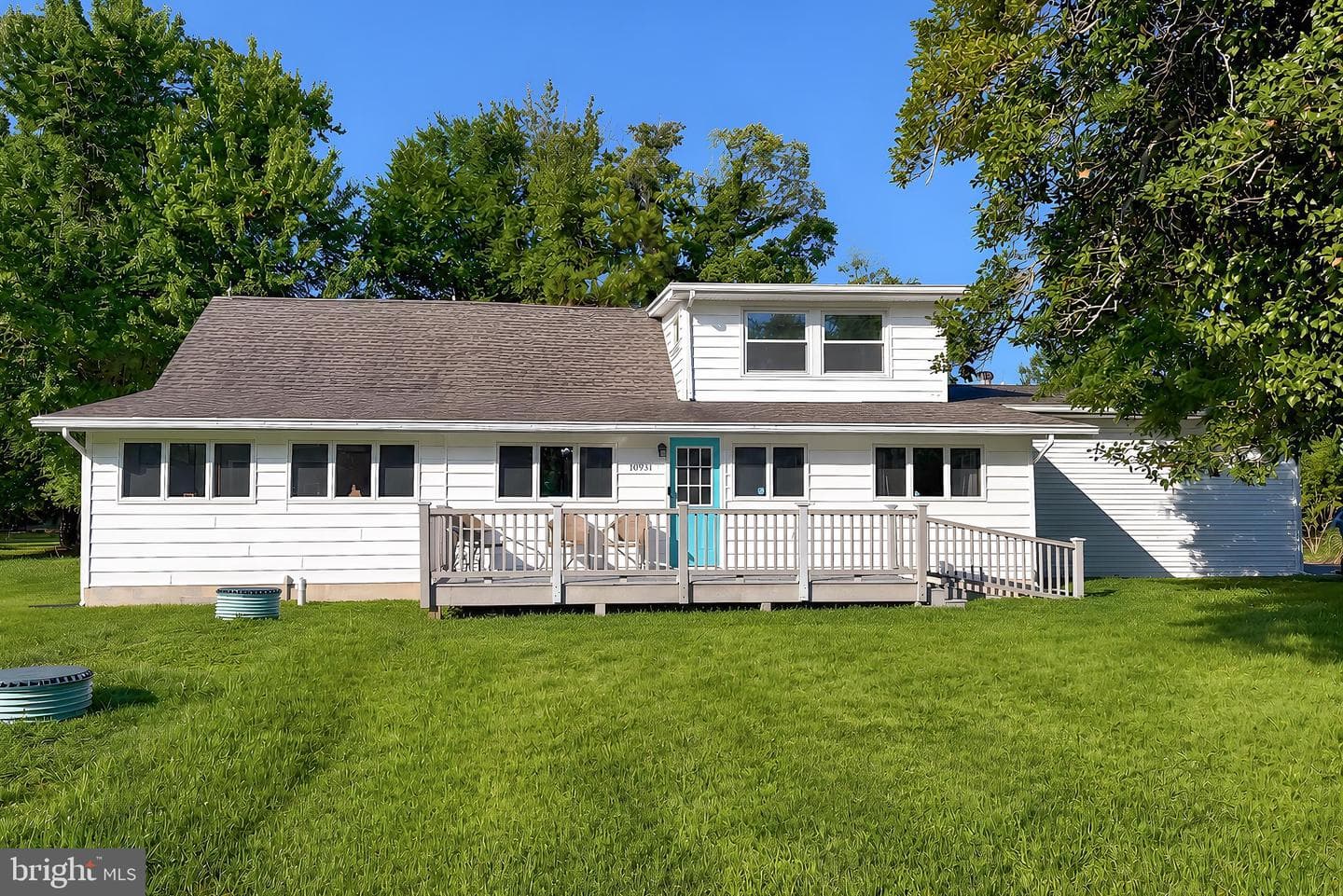 10951 Poplar Drive photo 3