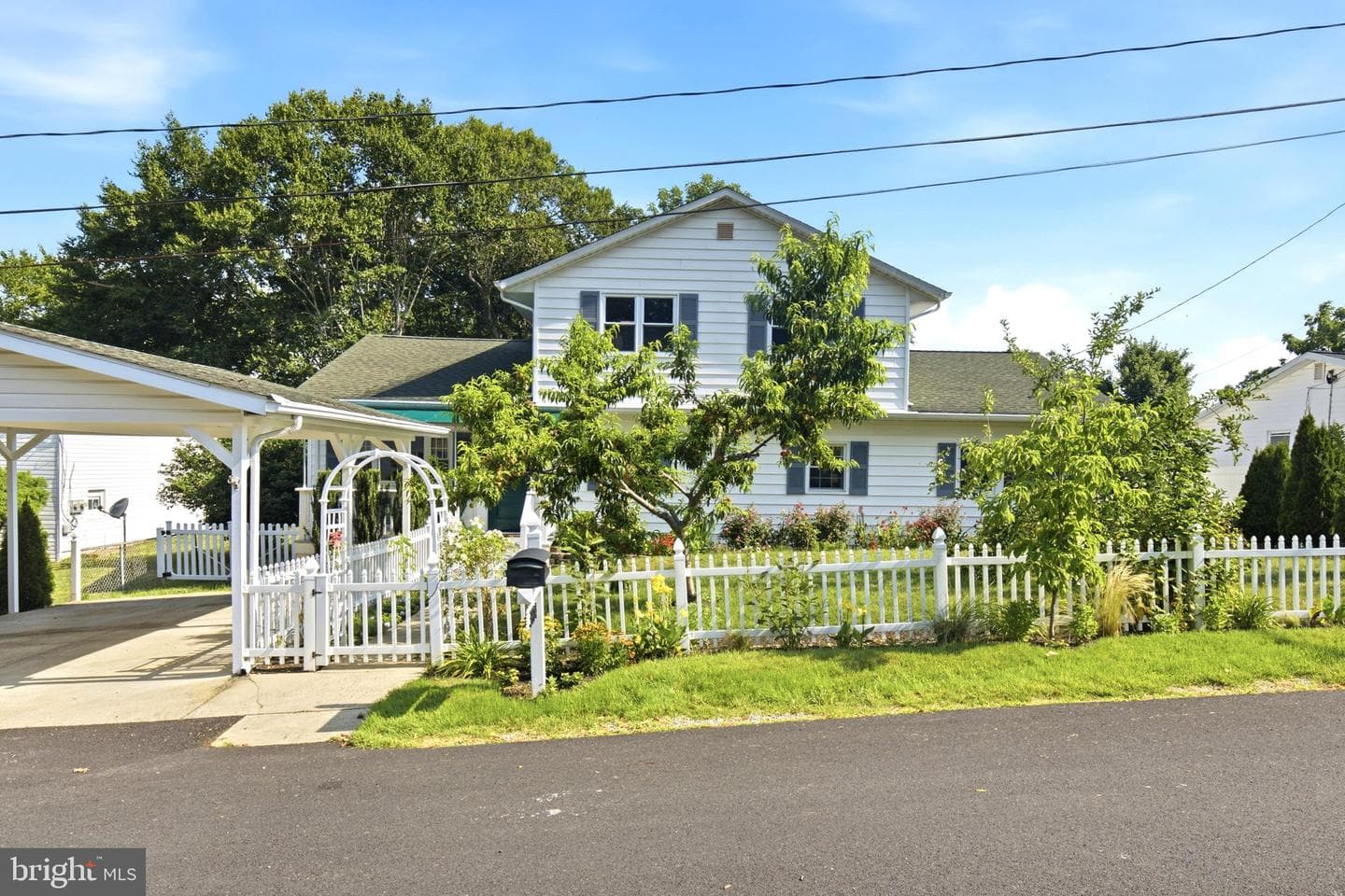 3804 16th Street photo 1