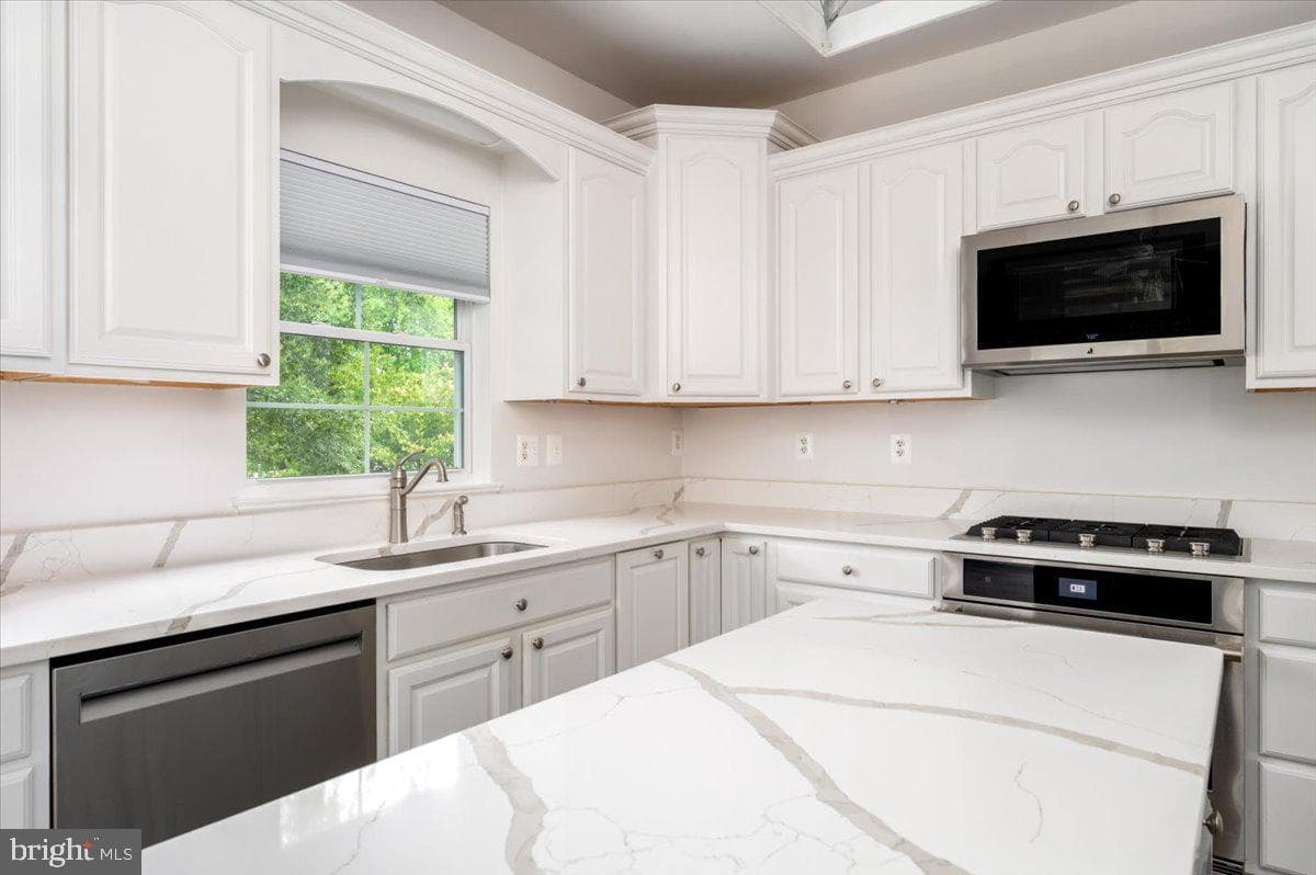 921 Spinnaker Way #921 photo 12