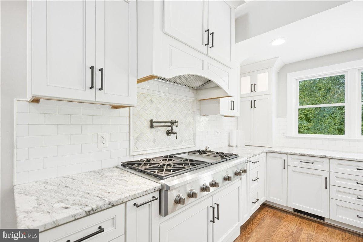 7785 Swan Lane photo 22