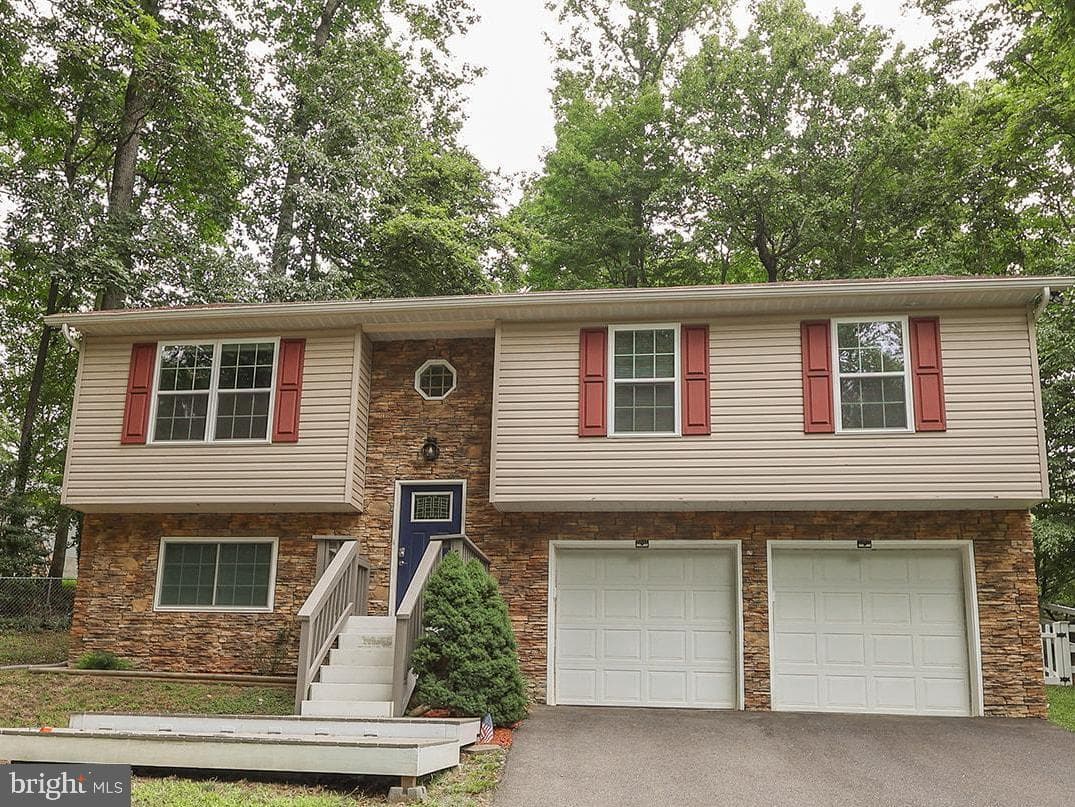 348 Little Bear Lane photo 1