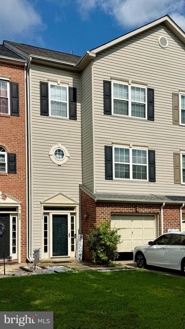 394 Cambridge Place photo 3