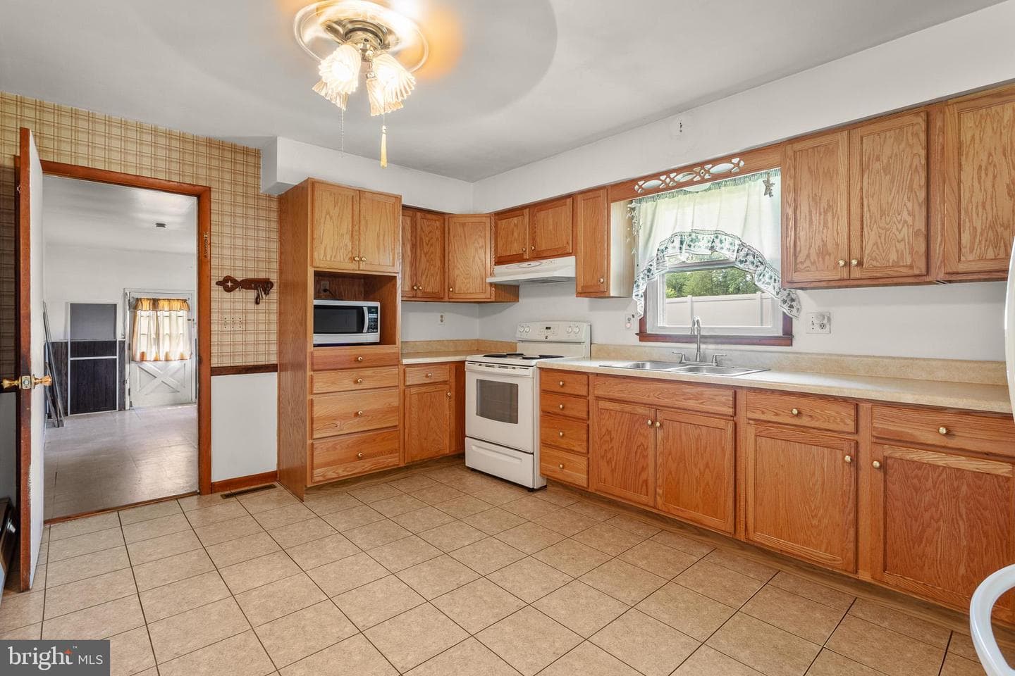 3401 King Drive photo 4