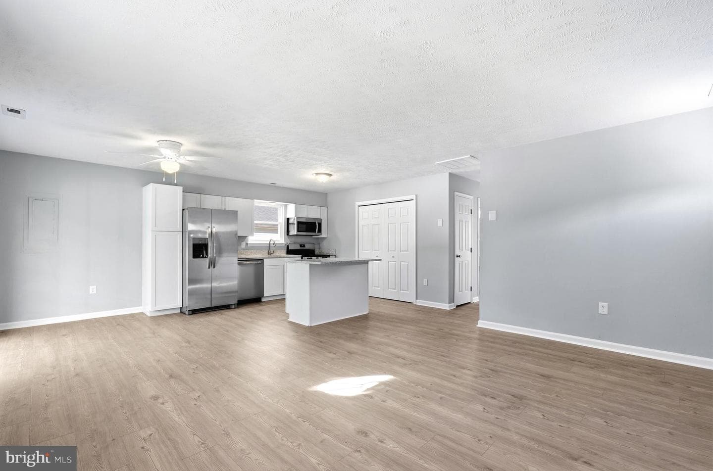 650 Field Road photo 6