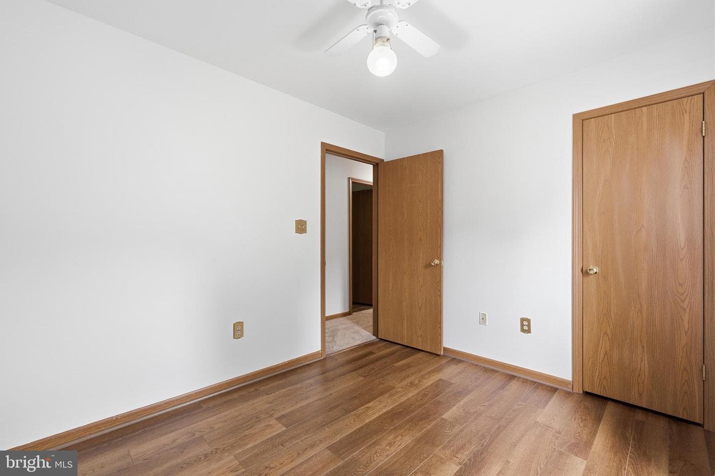 7860 Pine Boulevard photo 23
