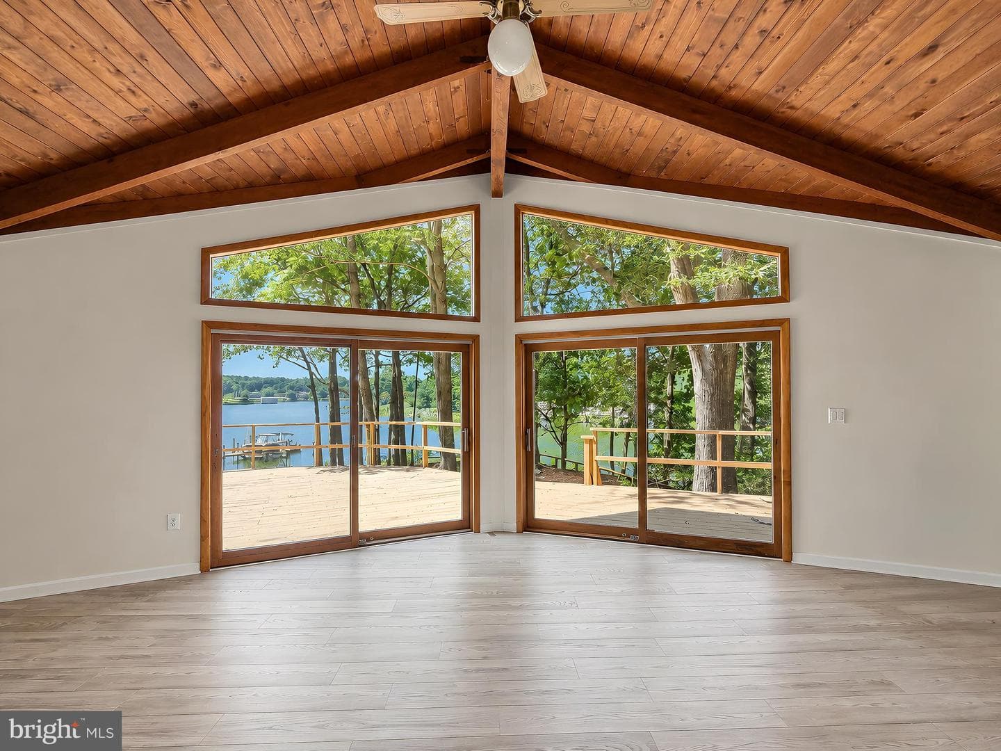 13535 Marine Avenue photo 14