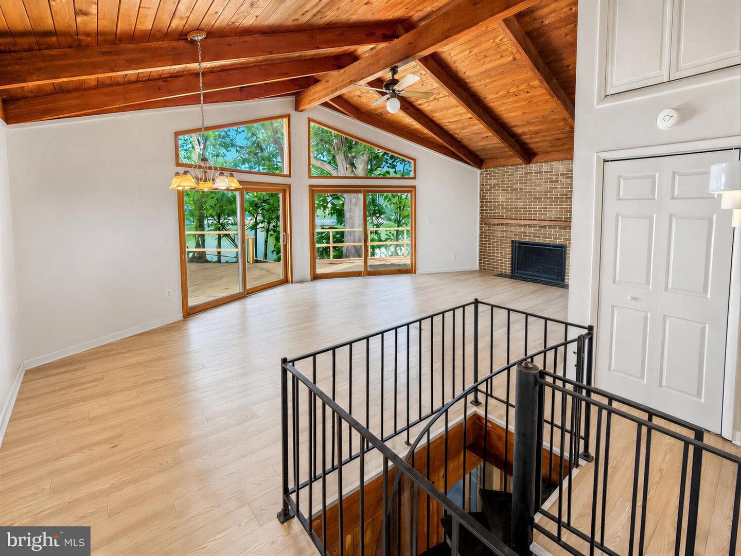 13535 Marine Avenue photo 25