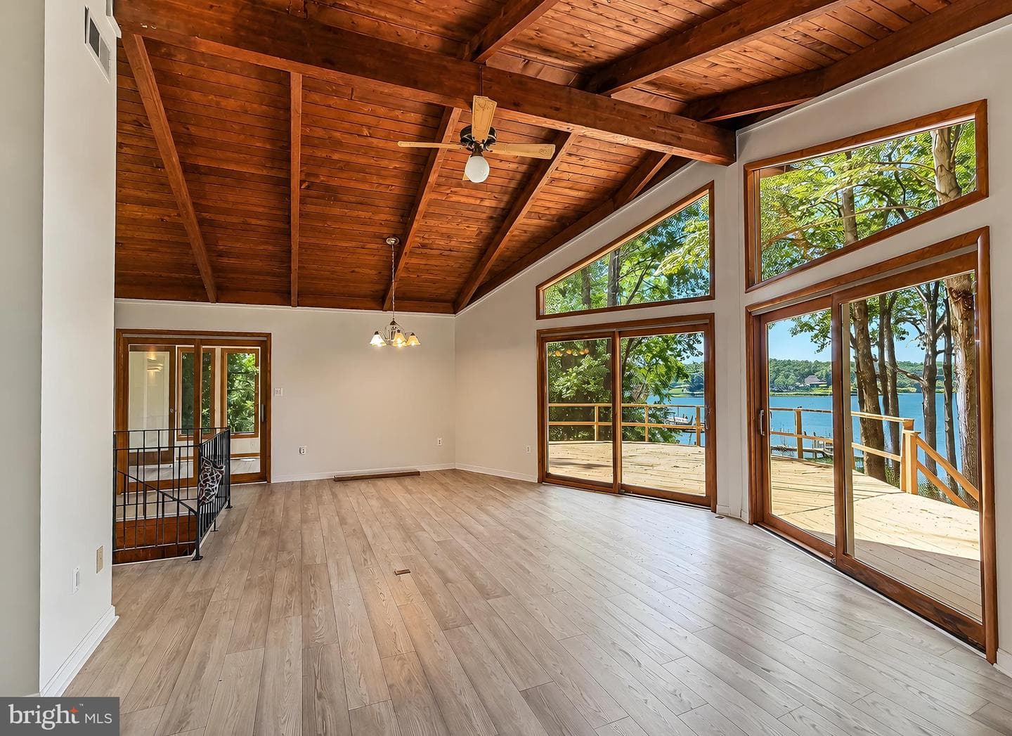 13535 Marine Avenue photo 7