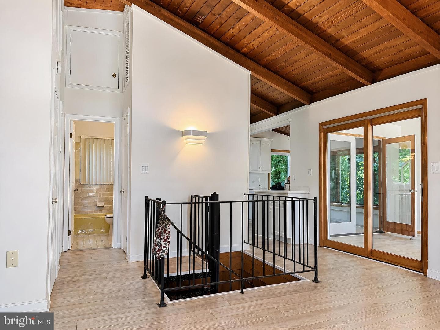 13535 Marine Avenue photo 9