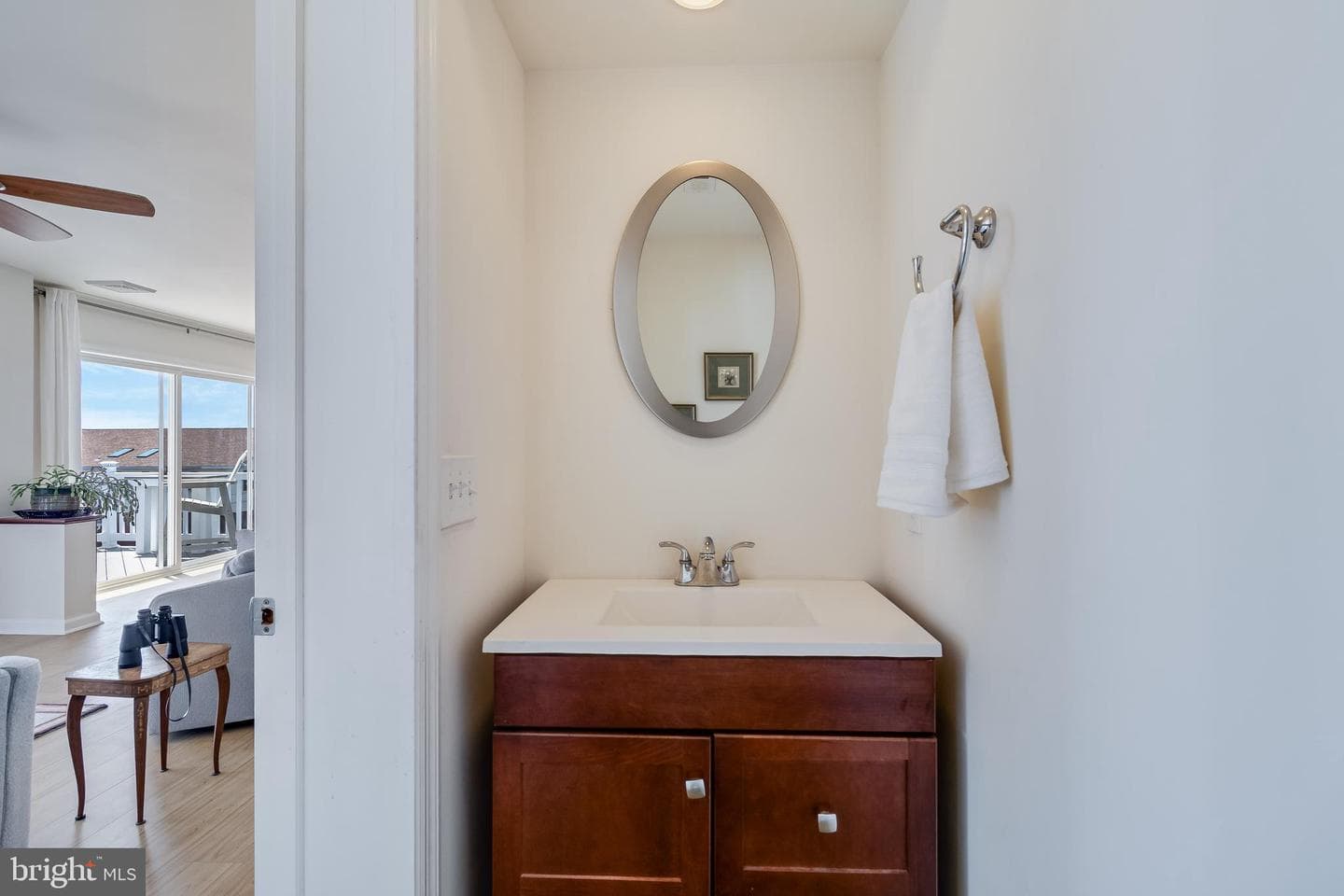 2818 Beach Drive photo 22