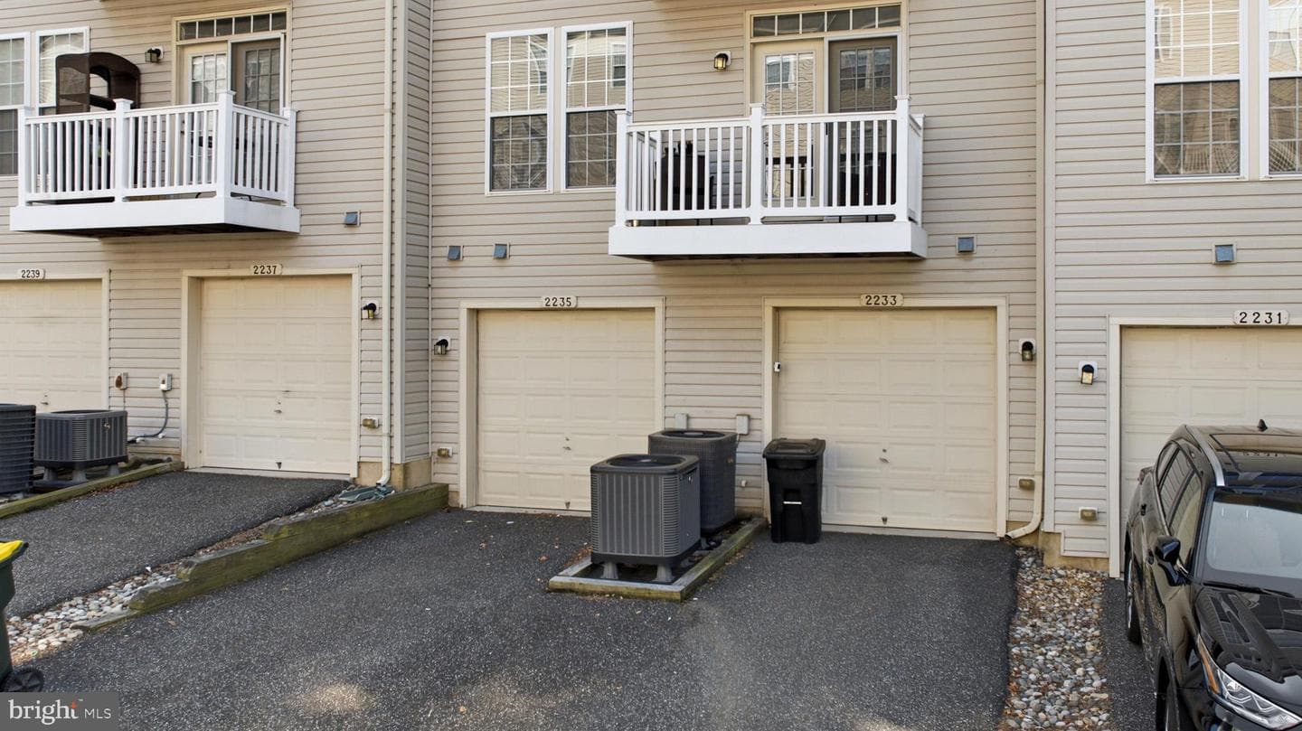 2233 Ivy Lane #3 photo 31