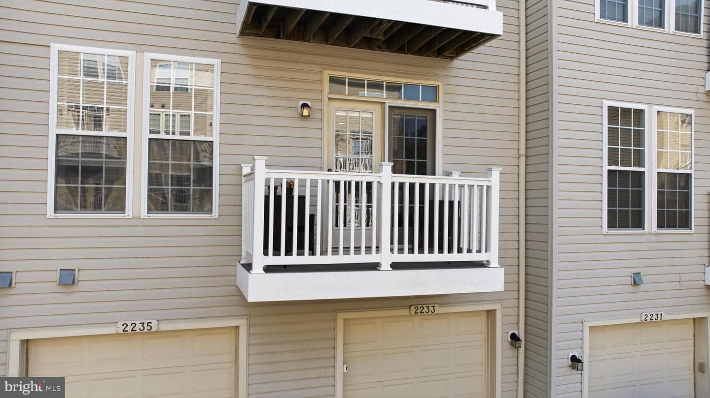 2233 Ivy Lane #3 photo 32