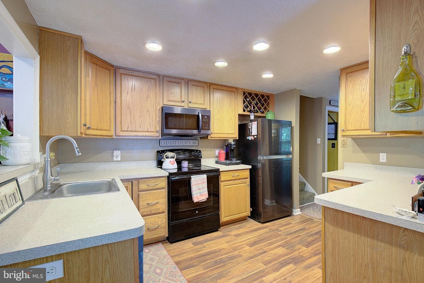 514 Meadow photo 15