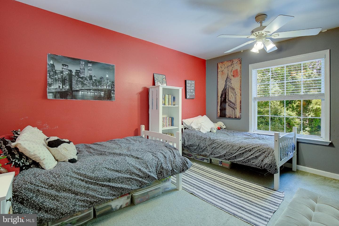 514 Meadow photo 22