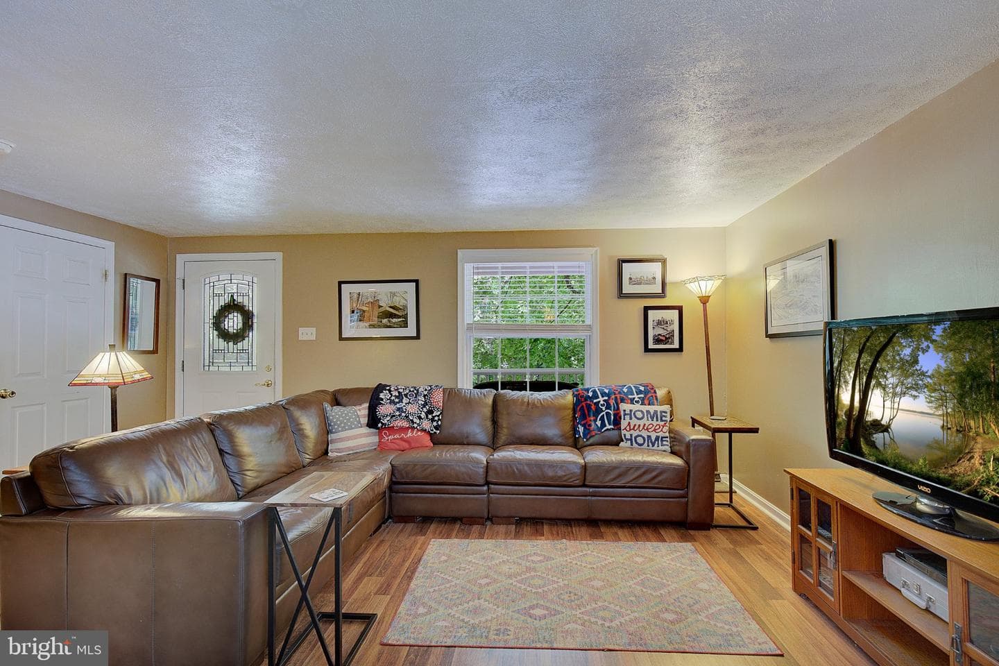 514 Meadow photo 5