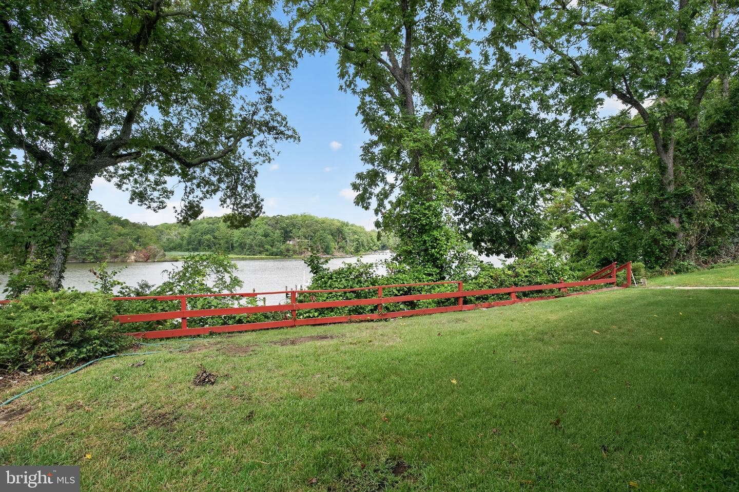 3925 Shamrock Court photo 21