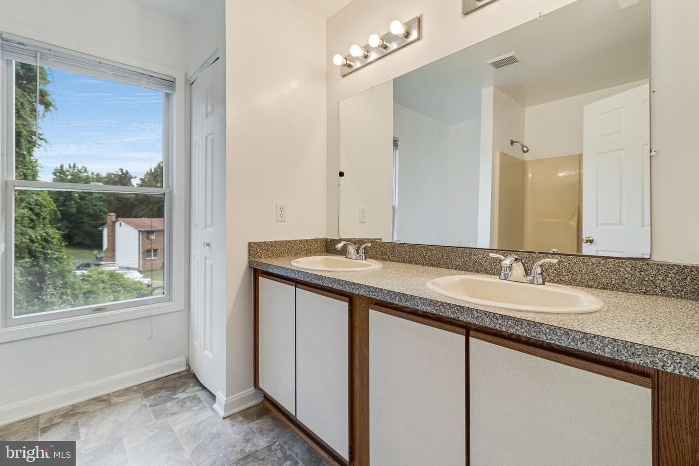 4525 Terri Lane photo 31