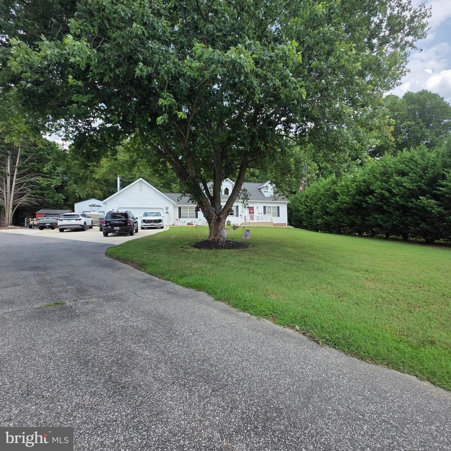 2150 Clearview Drive photo 1