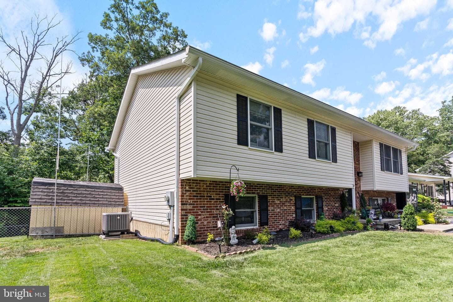 704 Alamo Lane, Lusby