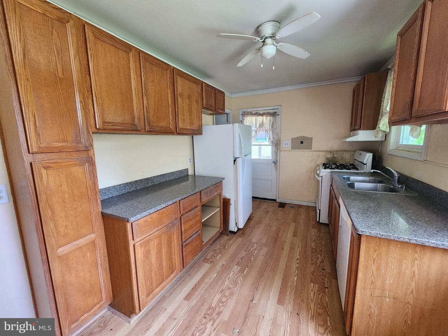 5970 Scaggs Road photo 8