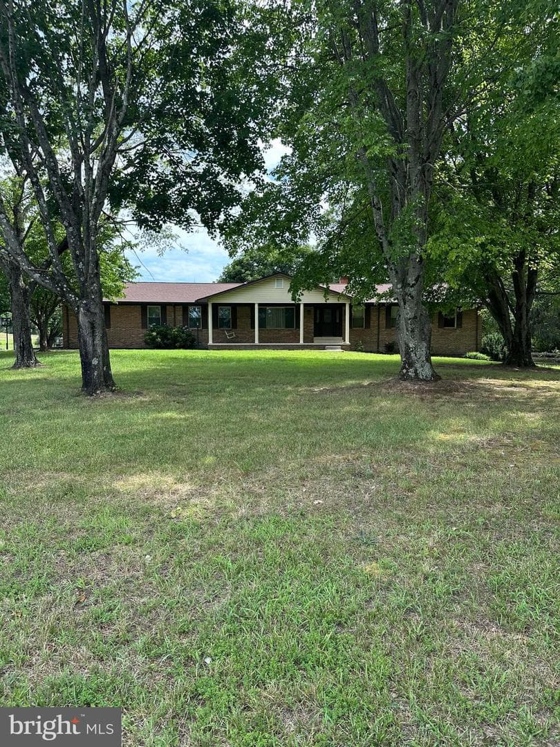 61 Honeysuckle Lane photo 1