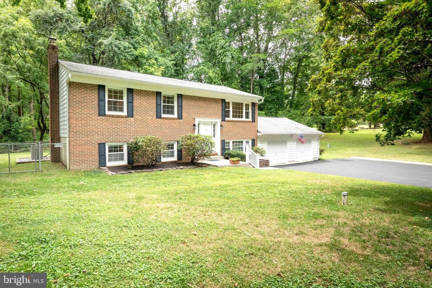 2901 5th Street photo 2
