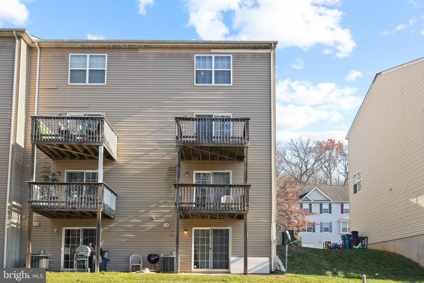 110 Ben Boulevard photo 5
