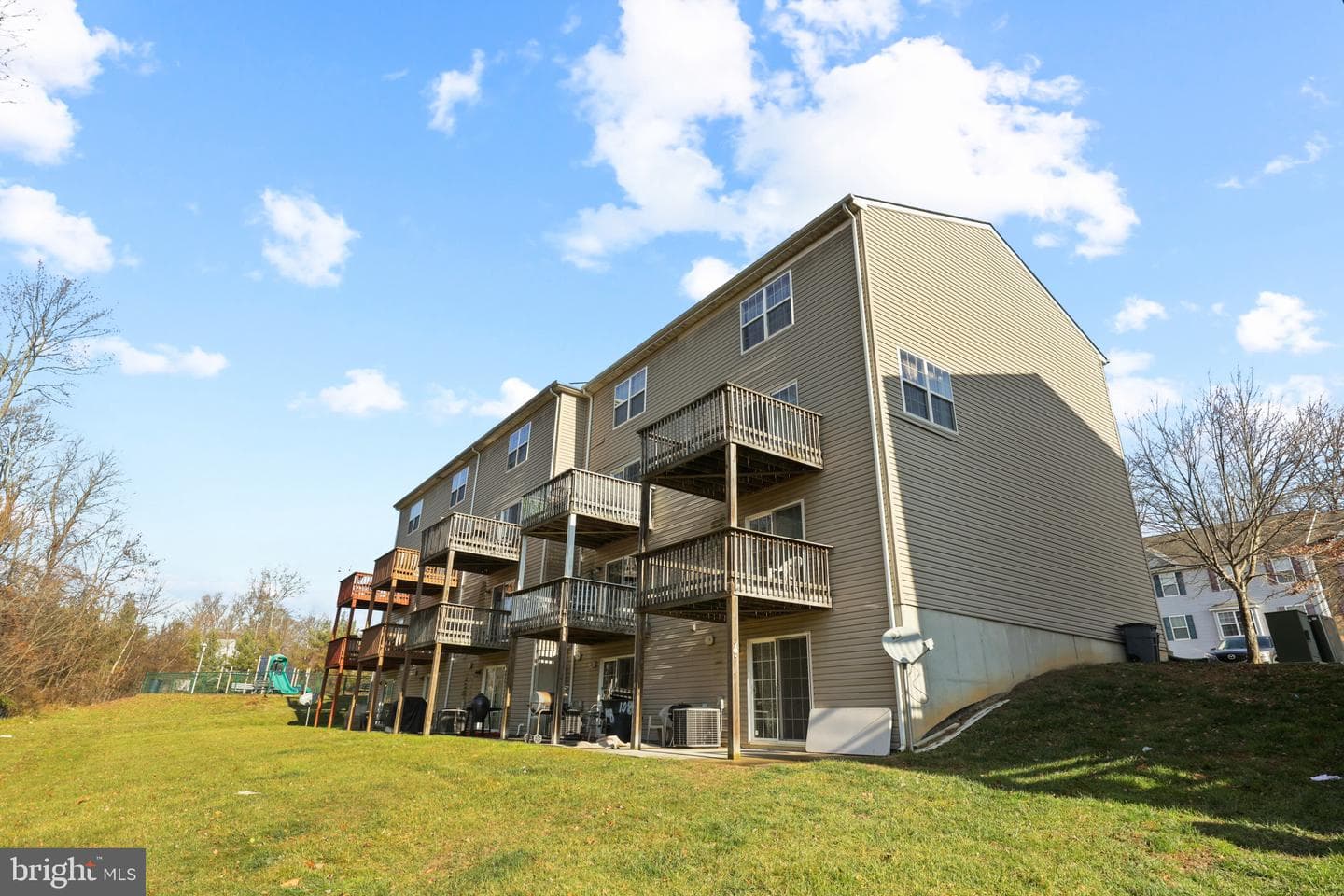 110 Ben Boulevard photo 6