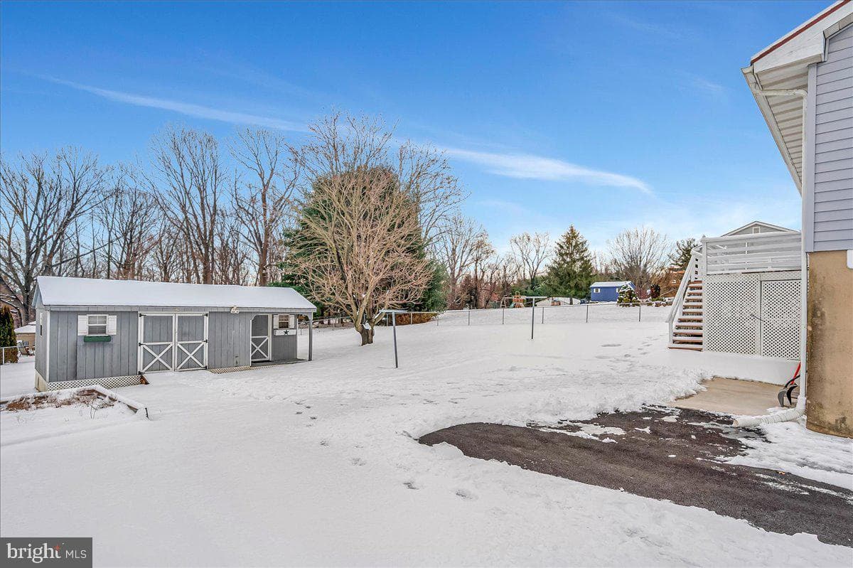 10 Loveland Drive photo 11