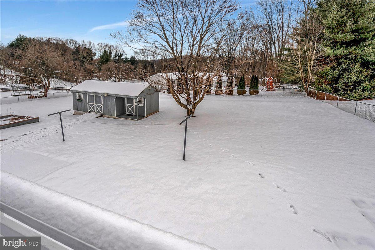 10 Loveland Drive photo 13
