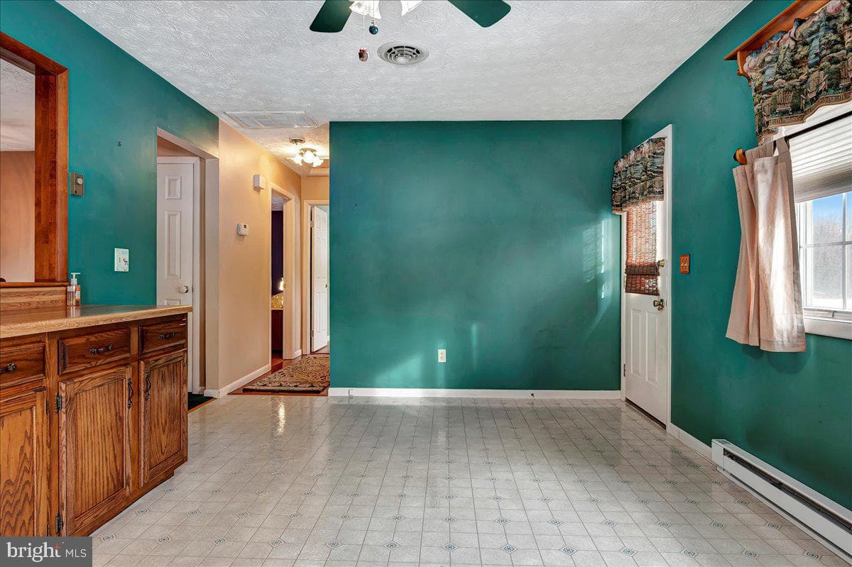 10 Loveland Drive photo 4
