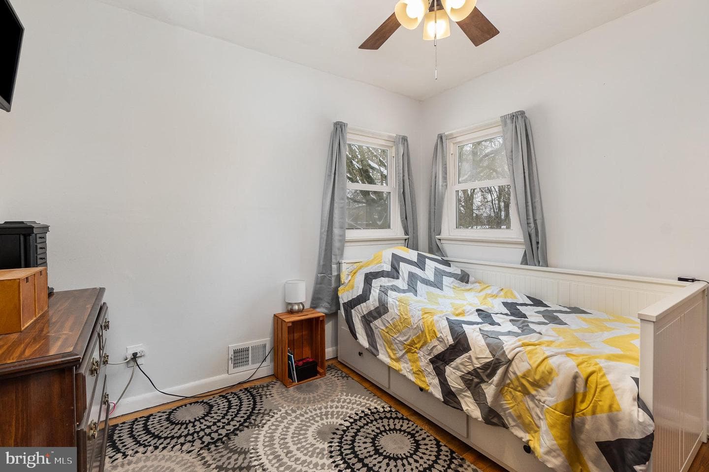 264 Appleton Road photo 22