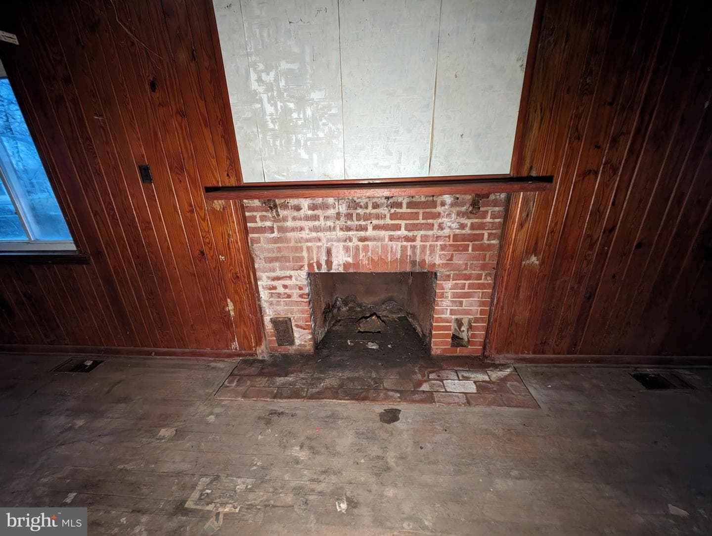 25 4th Avenue photo 3