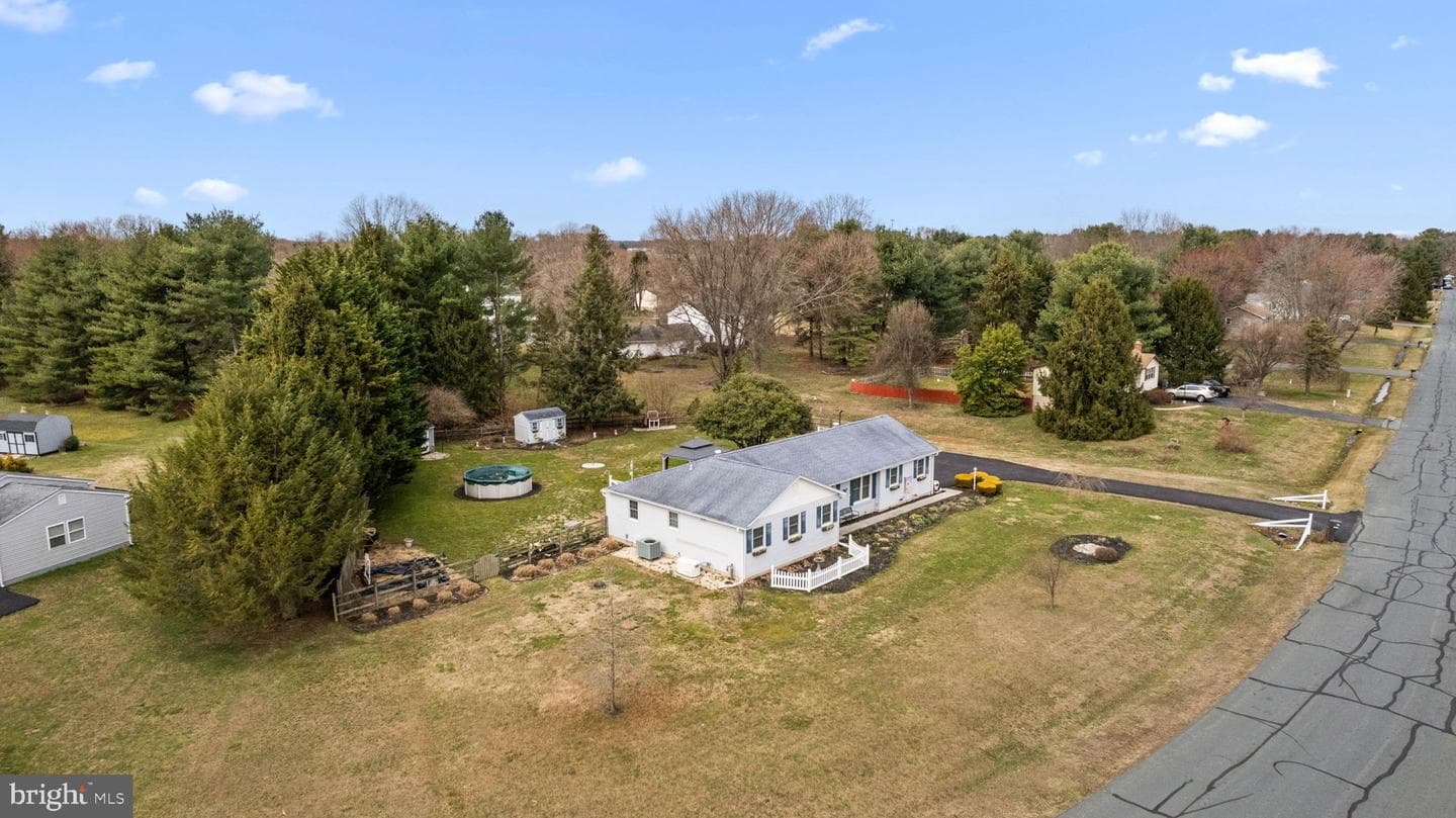 50 Brantwood Drive photo 34