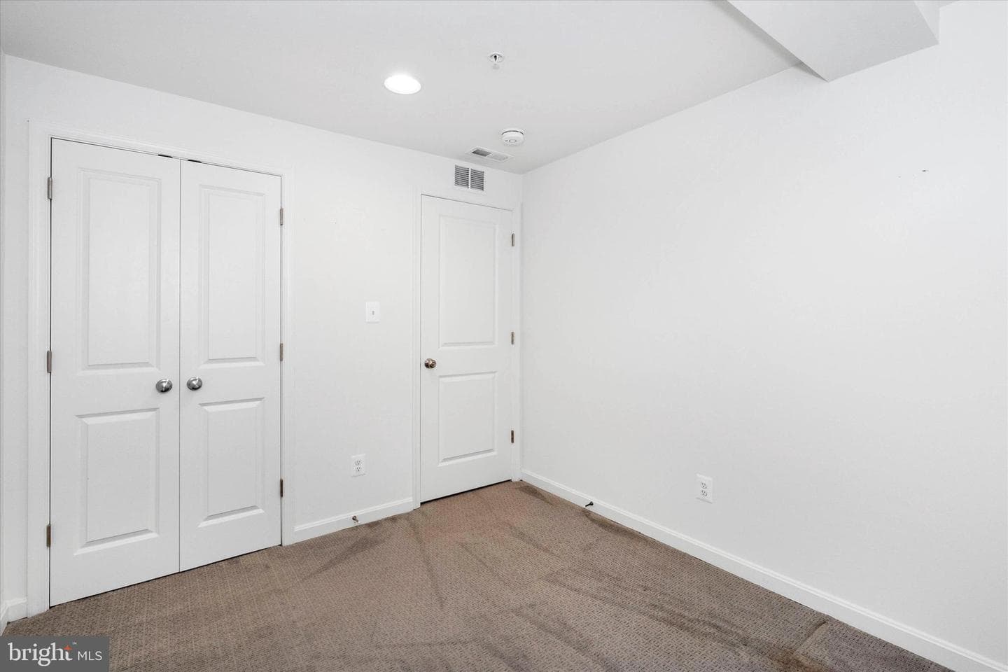 105 Forest Lane photo 34