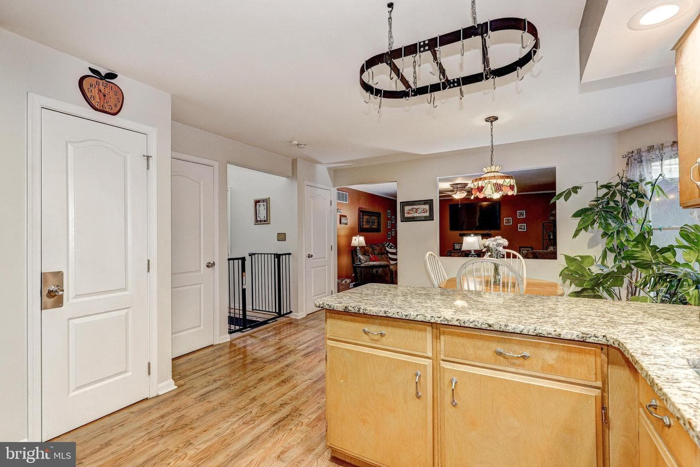 42 Arthur Avenue photo 12
