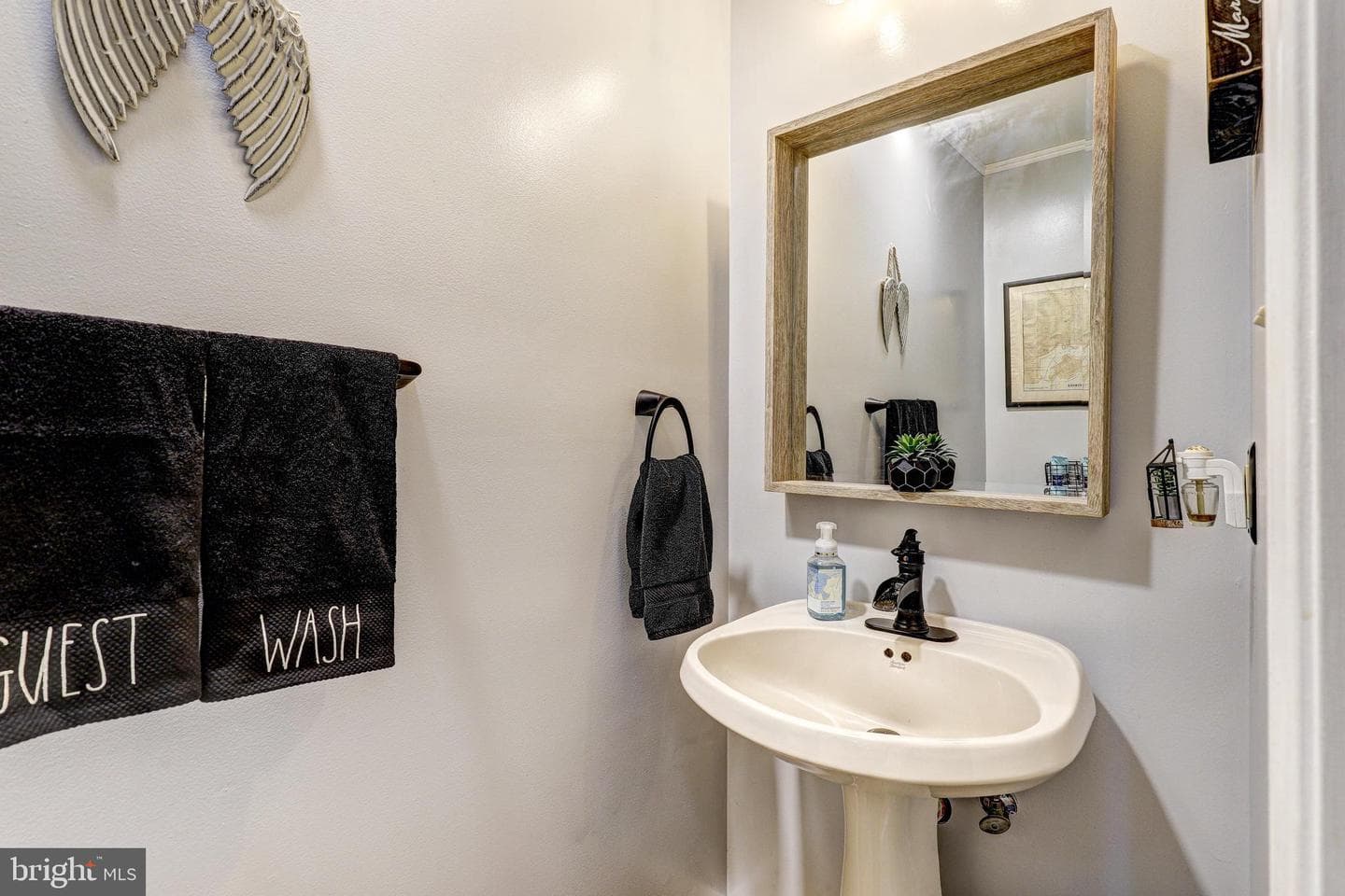 42 Arthur Avenue photo 24