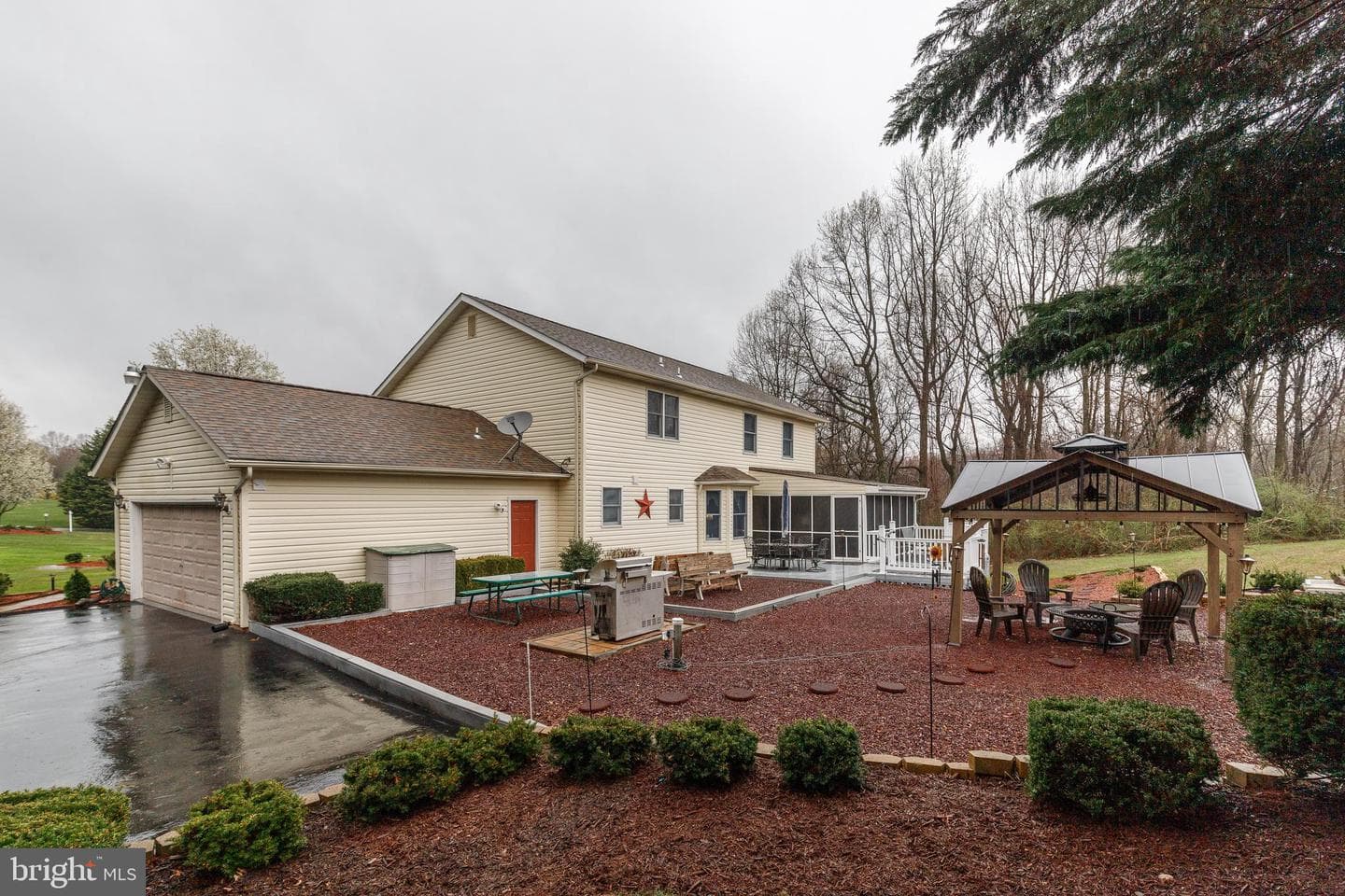 42 Arthur Avenue photo 56
