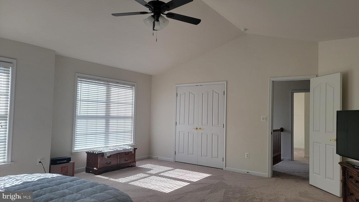 303 Beacon Point Drive photo 17