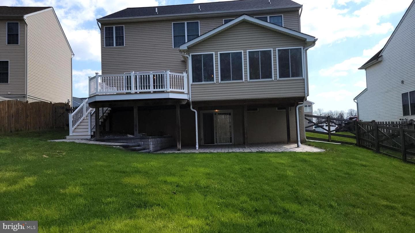 303 Beacon Point Drive photo 31