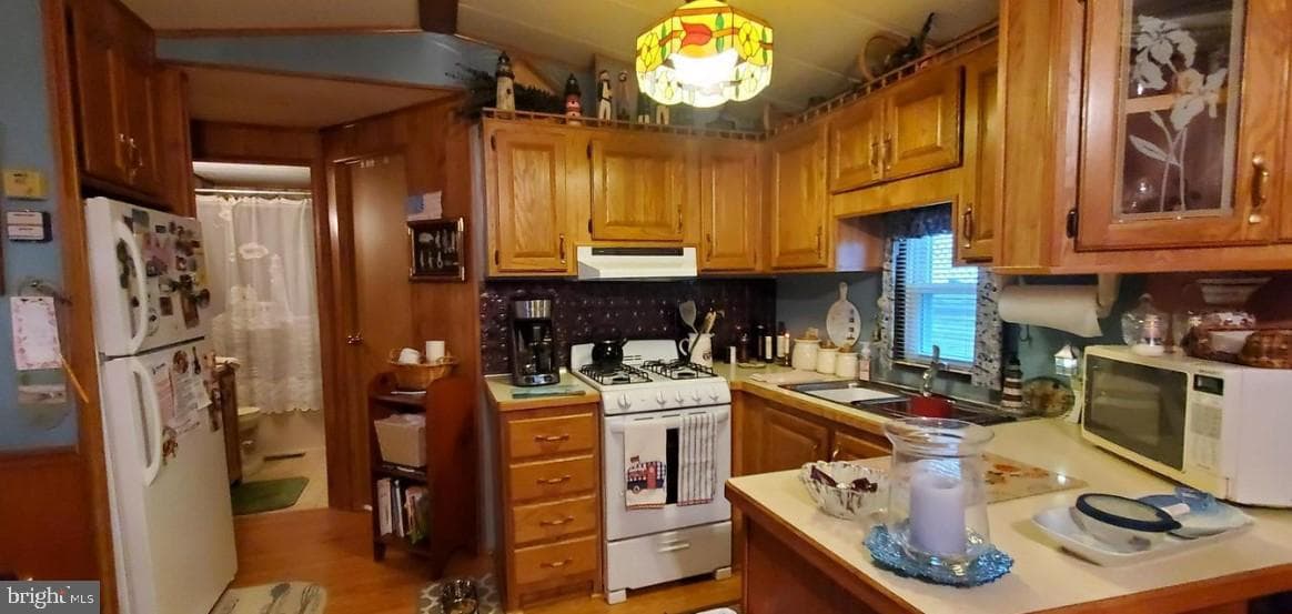 228,229 Arapho Circle #glen 8 photo 5