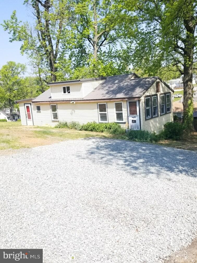37 Holly Street photo 1