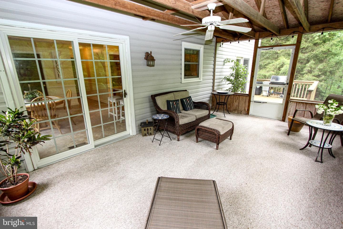 120 Black Oak Drive photo 9