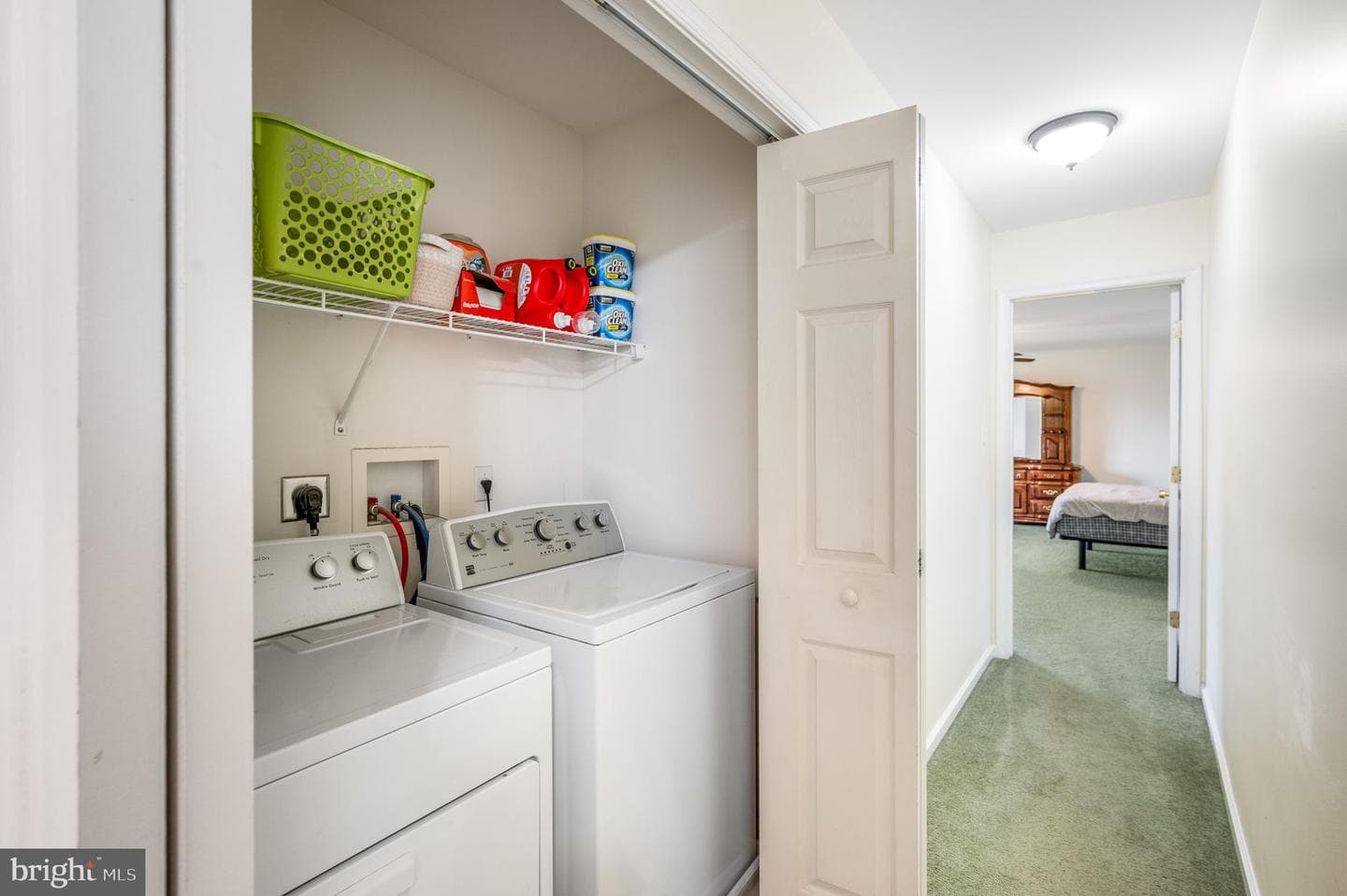 12 Radcliffe Court photo 24