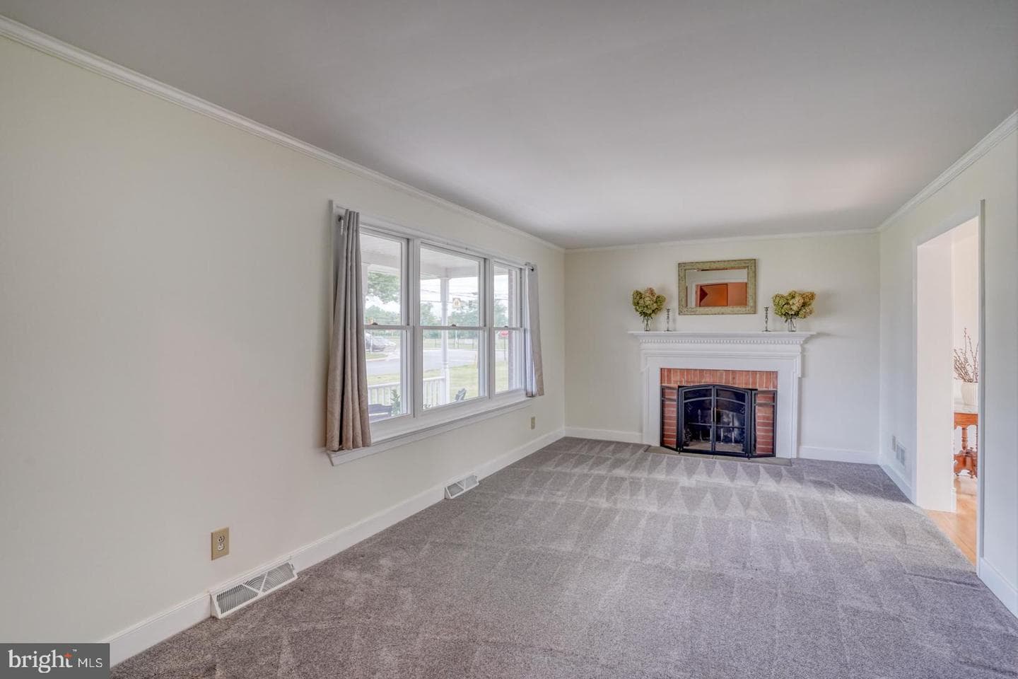 103 James Street photo 11