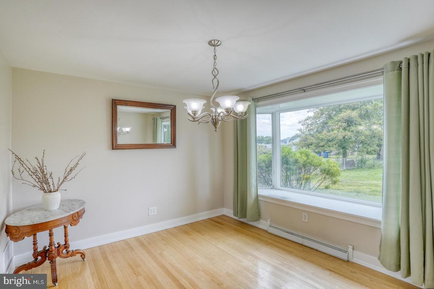 103 James Street photo 14
