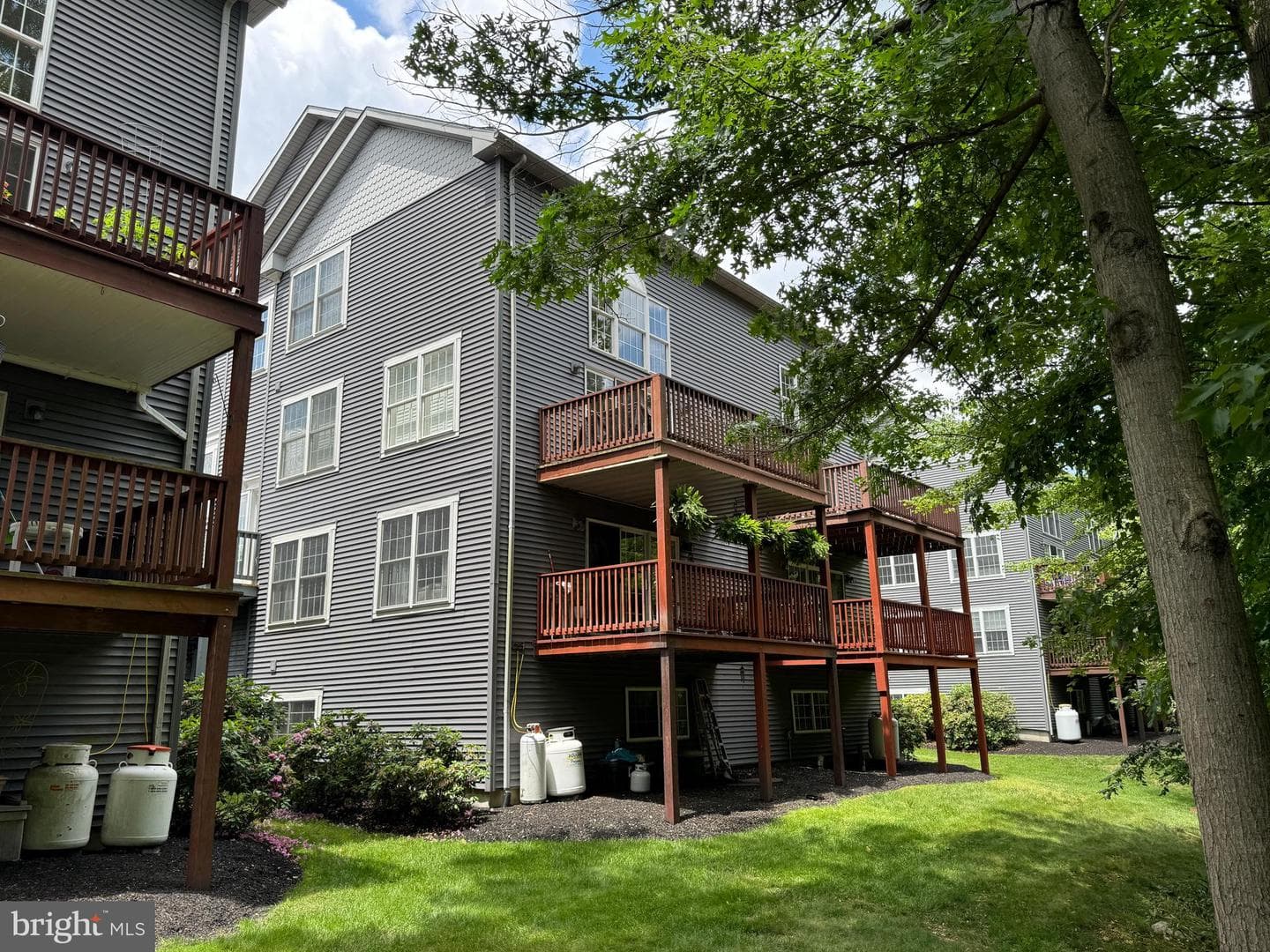 153 NE Isle Drive #5a photo 34