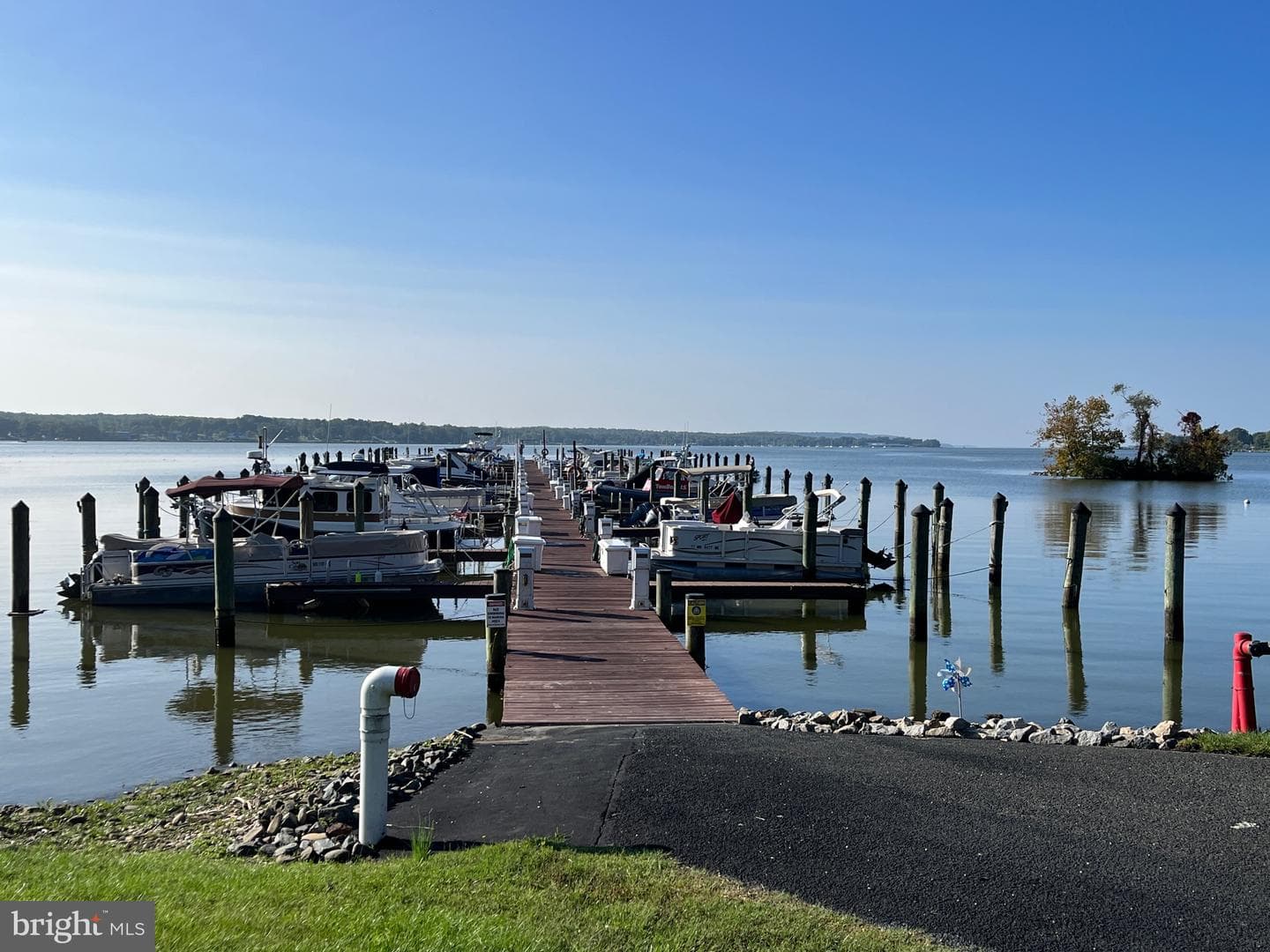 153 NE Isle Drive #5a photo 44