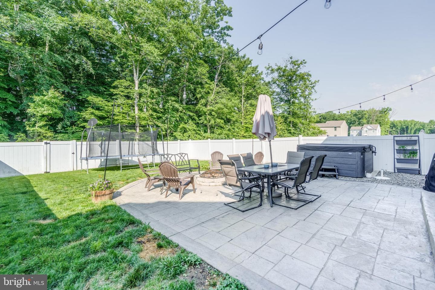 308 Magnolia Drive photo 17